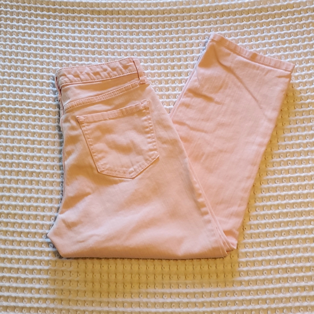 Pink Nine West Capri
